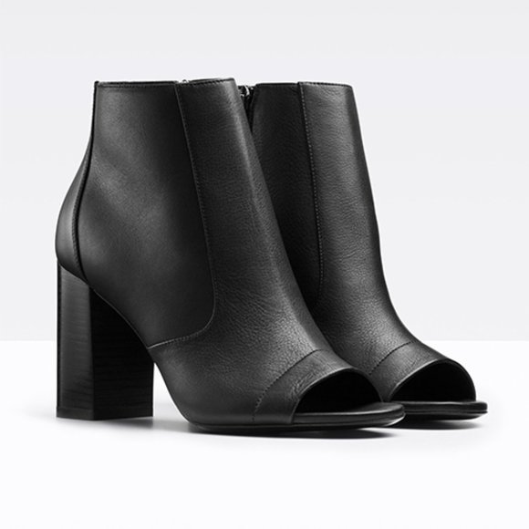 Vince Shoes - Vince Black Peep Toe Zip Up Ankle Booties